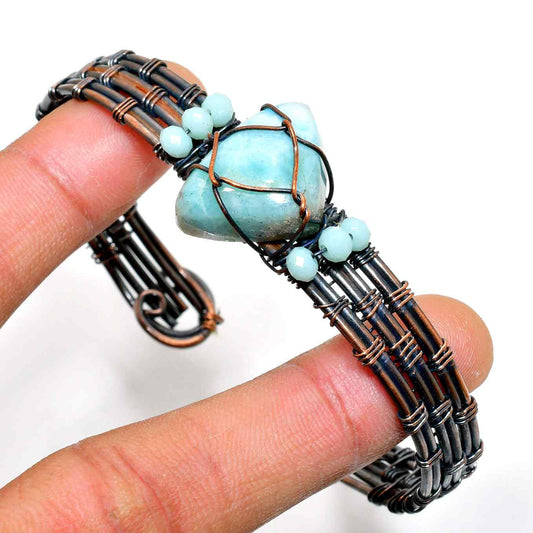 Ocean’s Whisper – Raw Aquamarine Wire Bracelet