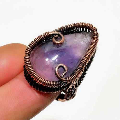 Luna’s Tear – Amethyst Copper Ring