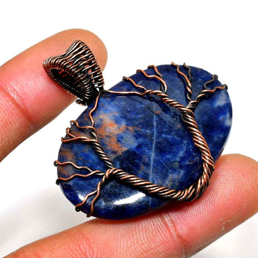 Selene’s Clarity – Lapis Lazuli Copper Pendant
