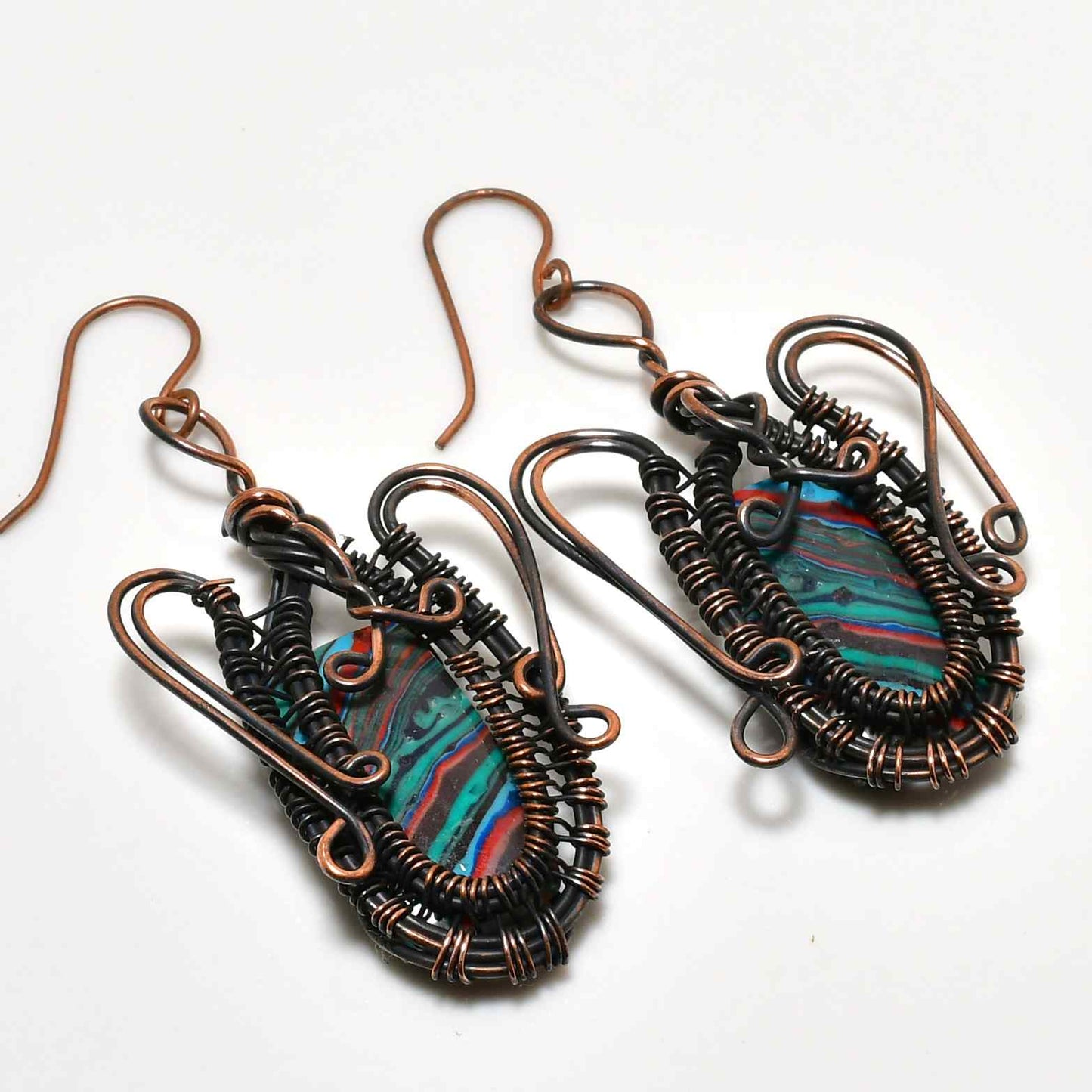 Lyra’s Balance – Malachite Copper Earrings