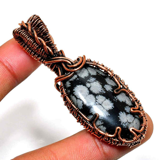 Midnight Aegis – Obsidian Copper Pendant