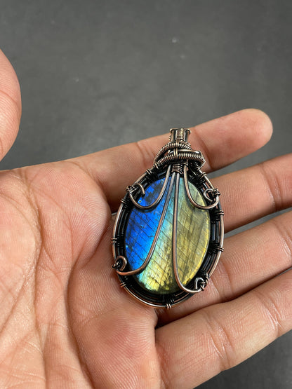 Blue Labradorite Gemstone Pendant