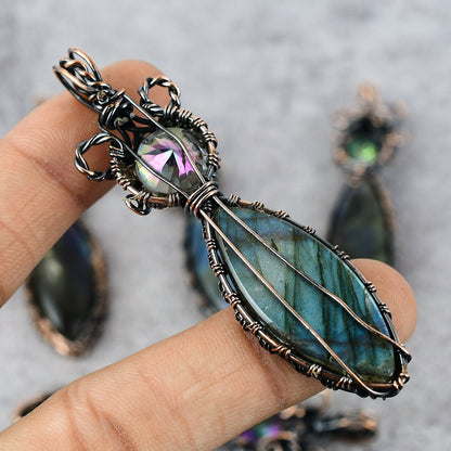Blue-Green Labradorite Gemstone Pendant