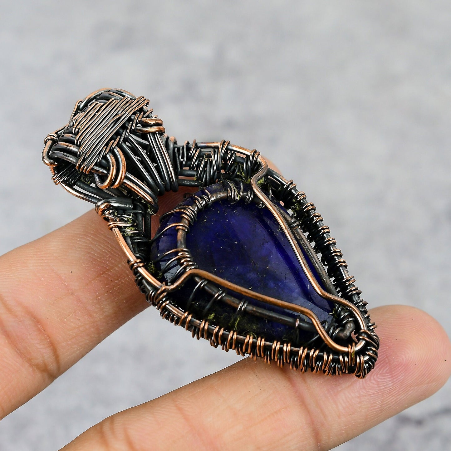 Blue Sapphire Gemstone Pendant
