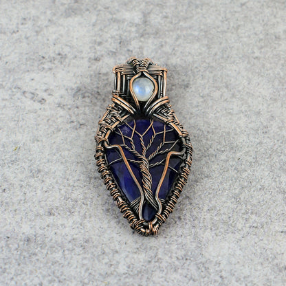 Blue Sapphire Gemstone Pendant