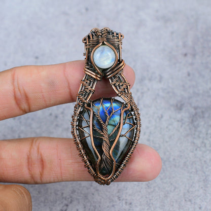 Rainbow Labradorite Gemstone Pendant