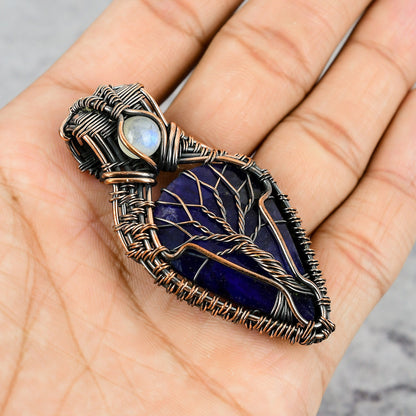 Blue Sapphire Gemstone Pendant