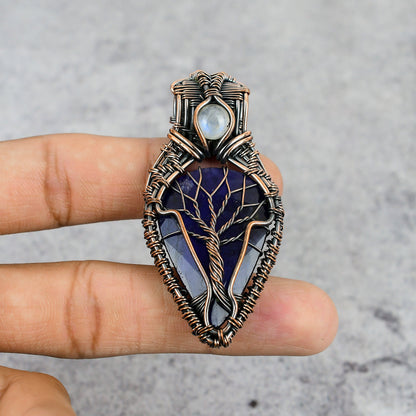 Blue Sapphire Gemstone Pendant