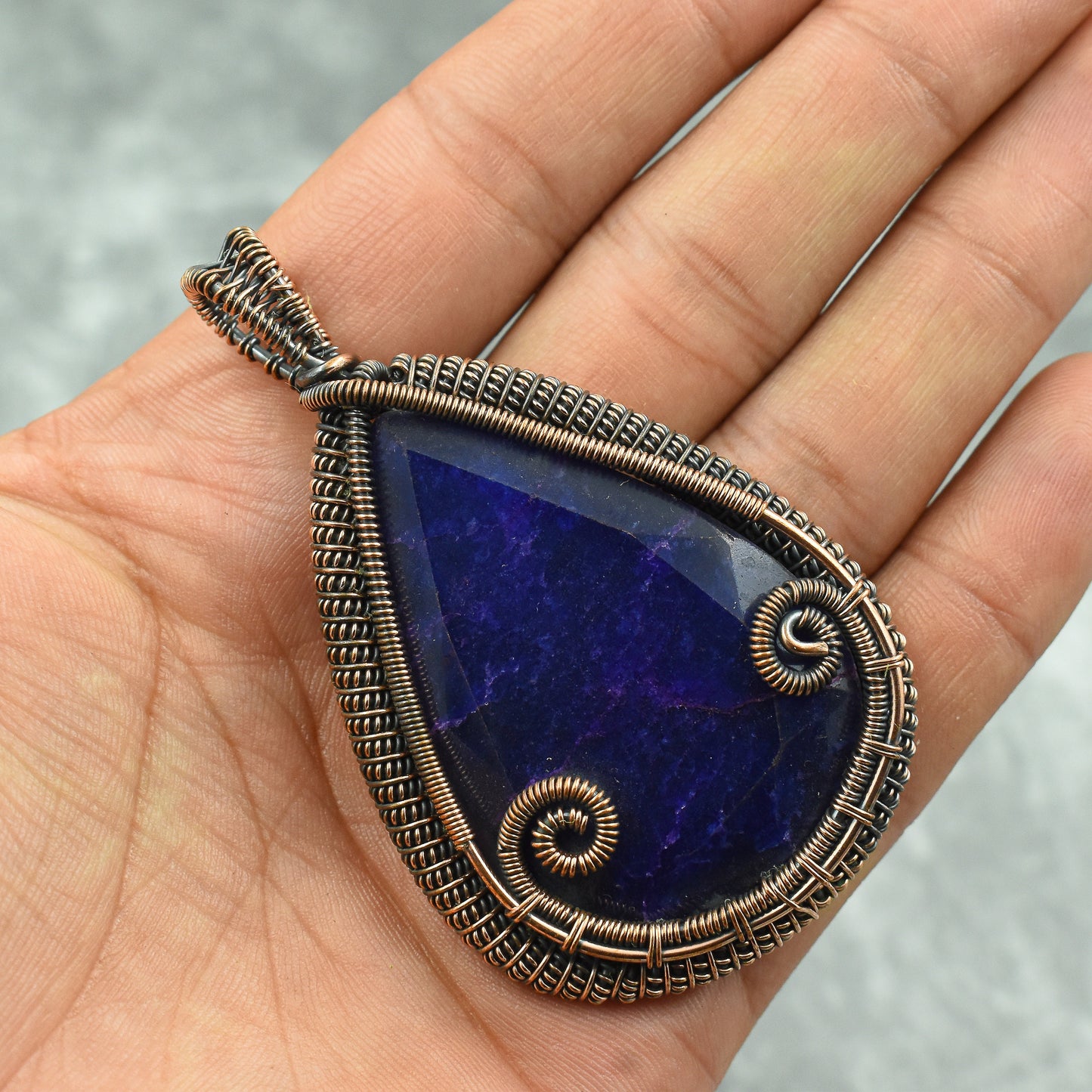 Blue Sapphire Gemstone Pendant