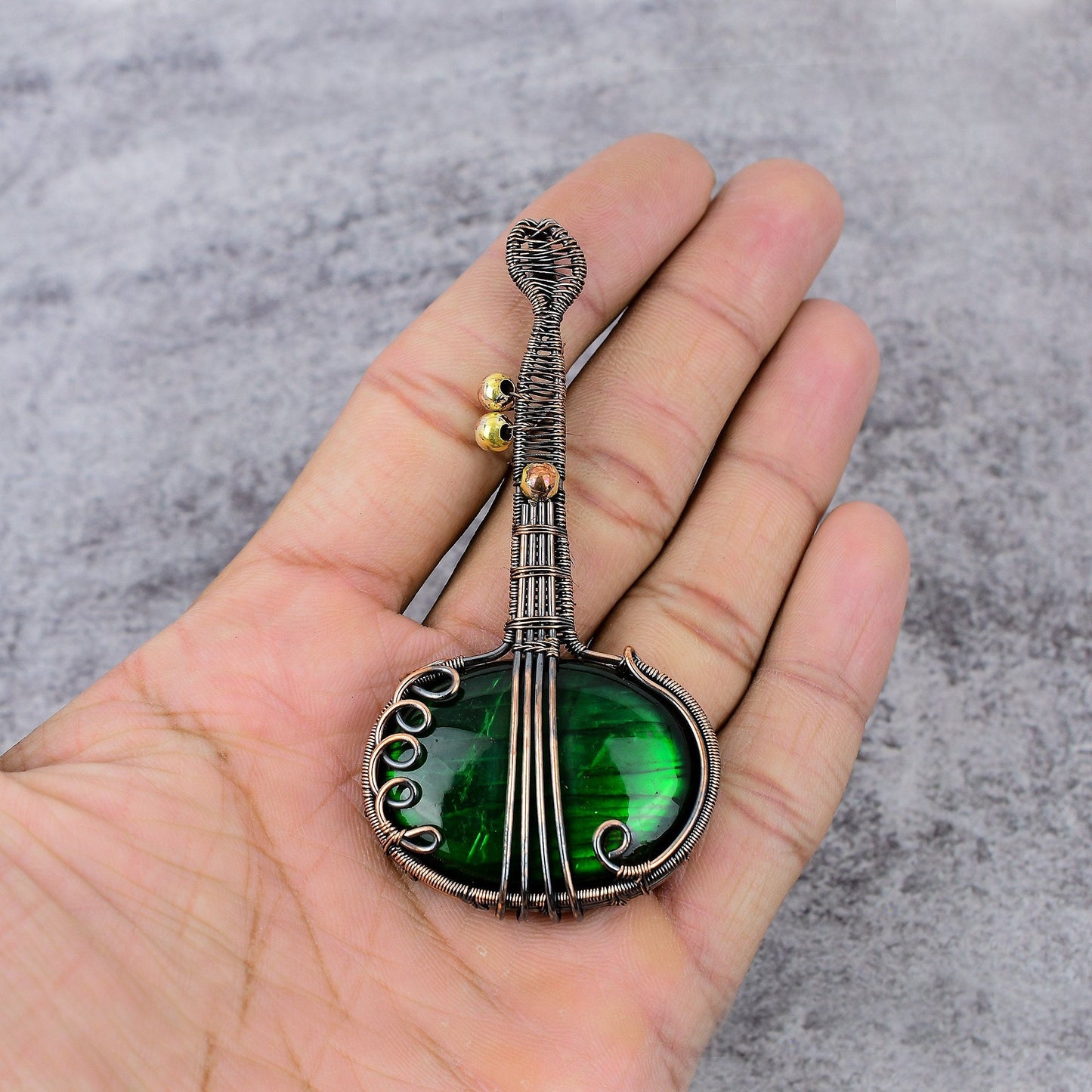 Green Labradorite Gemstone Pendant