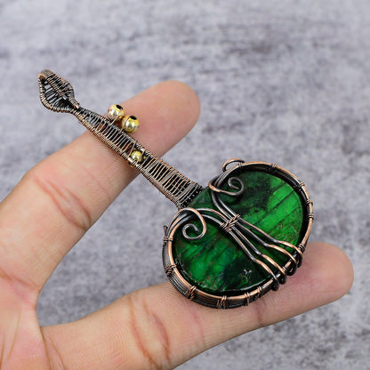 Green Labradorite Gemstone Pendant