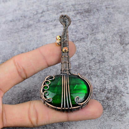 Green Labradorite Gemstone Pendant