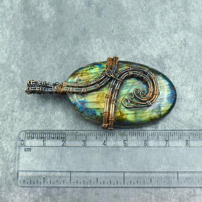 Blue Flash Labradorite Gemstone Pendant