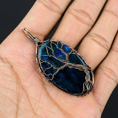 Blue Flash Labradorite Gemstone Pendant