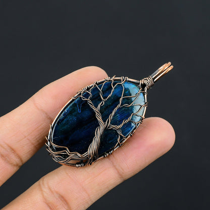 Blue Flash Labradorite Gemstone Pendant