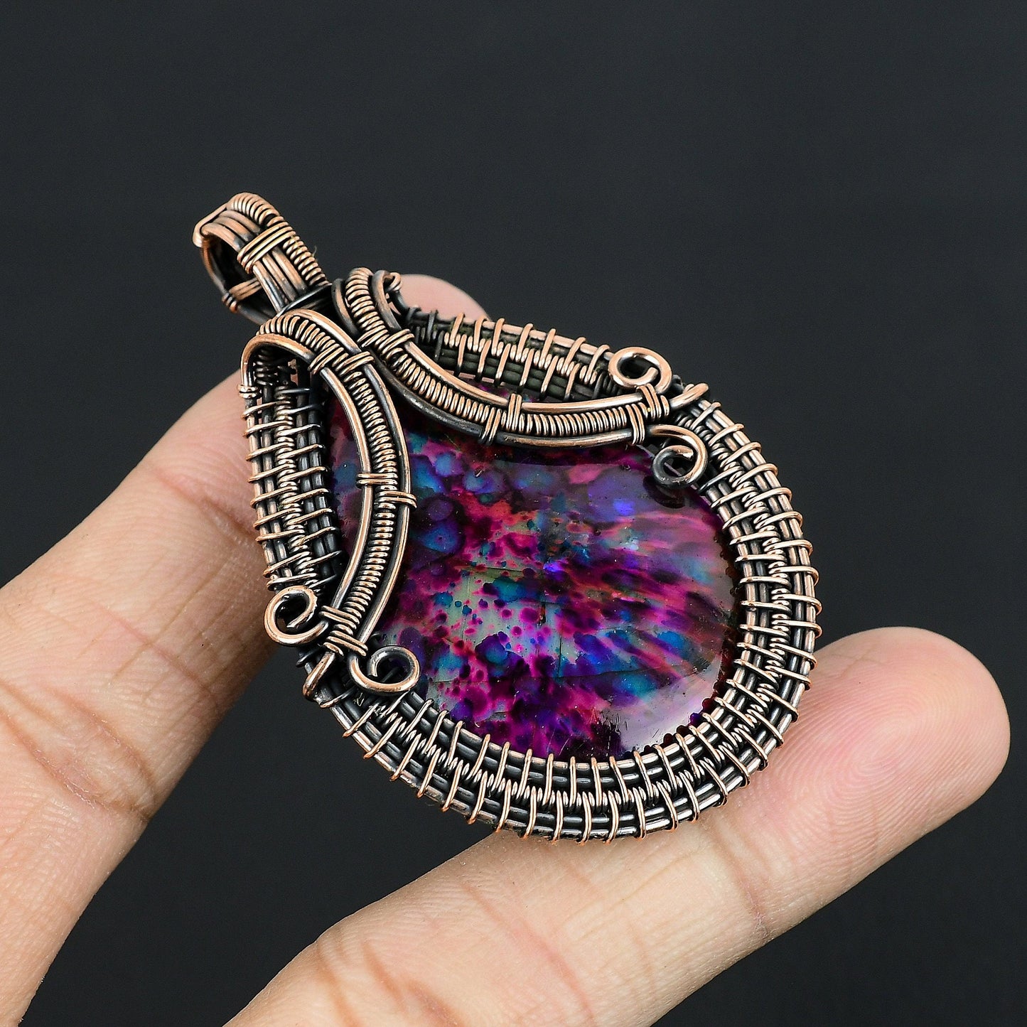 Blue Labradorite Gemstone Pendant