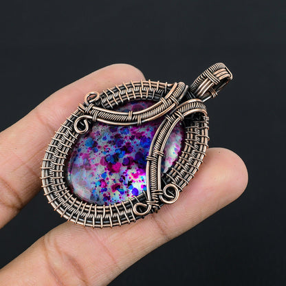 Blue-Green Labradorite Gemstone Pendant