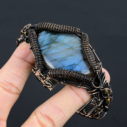 Blue-Grey Labradorite Gemstone Bracelet