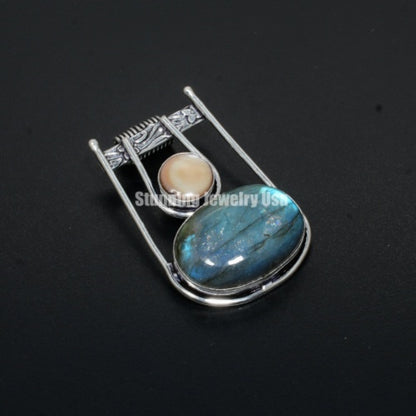 Blue Flash Labradorite Sterling Silver Pendant