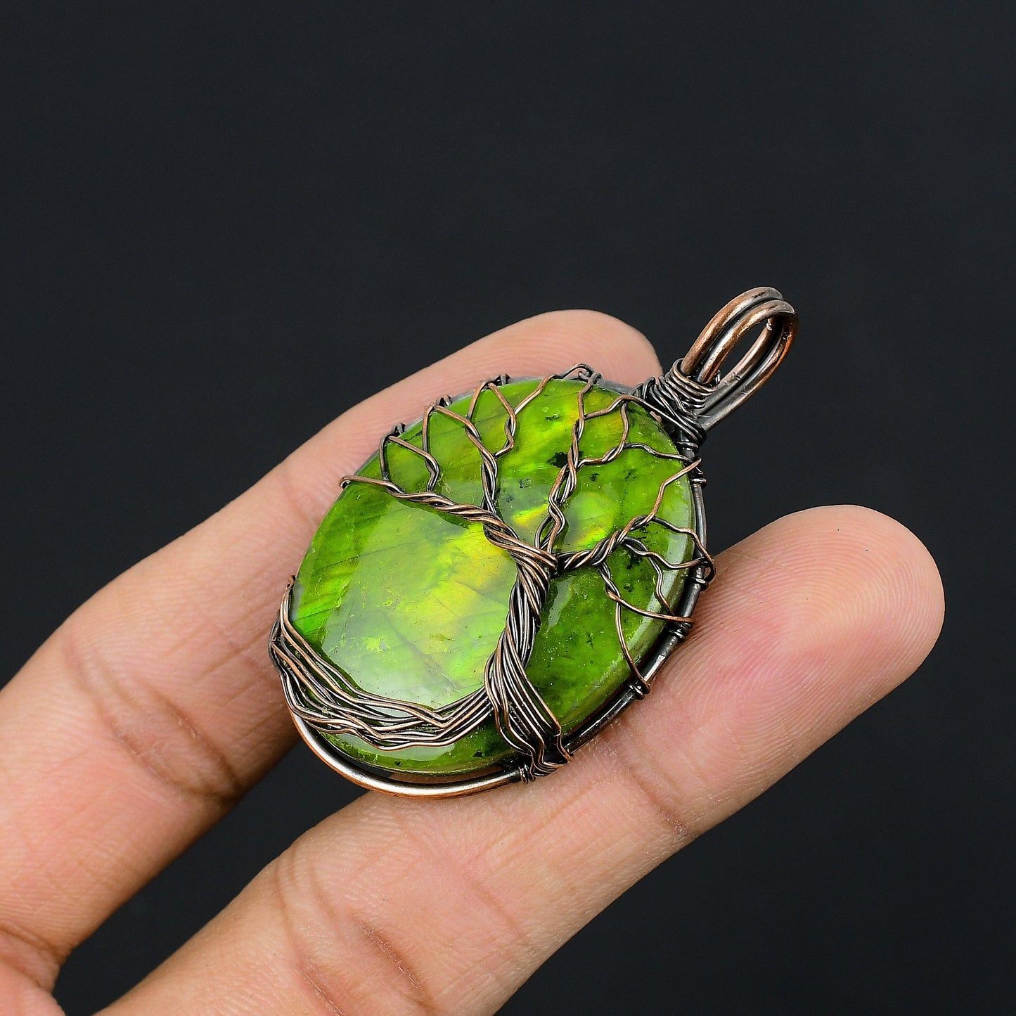 Green Labradorite Gemstone Pendant