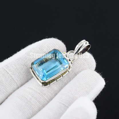 Swiss Blue Topaz Gemstone Pendant