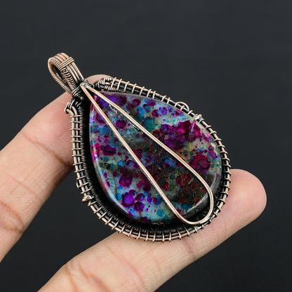 Blue Labradorite Gemstone Pendant