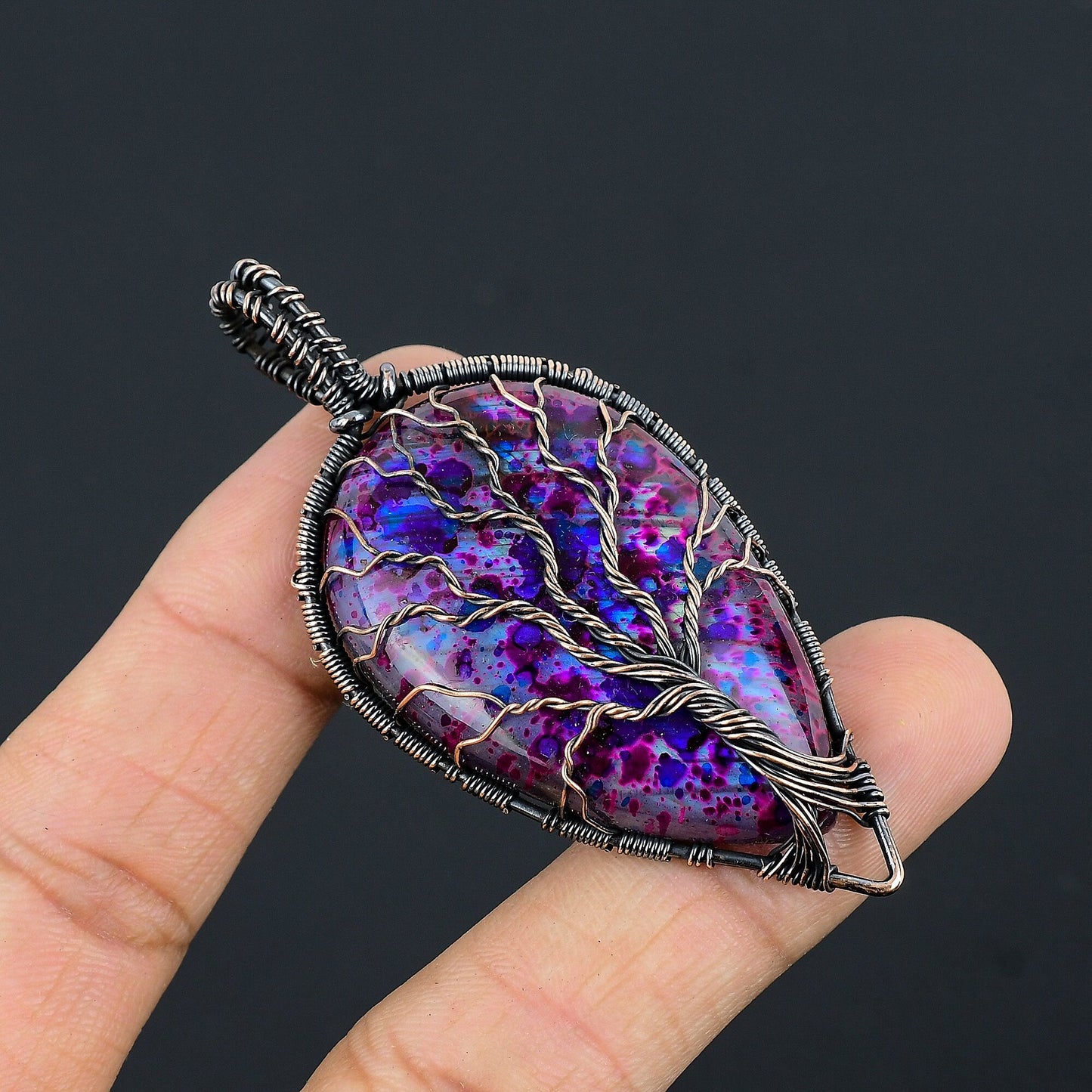 Multi-Fire Labradorite Gemstone Pendant