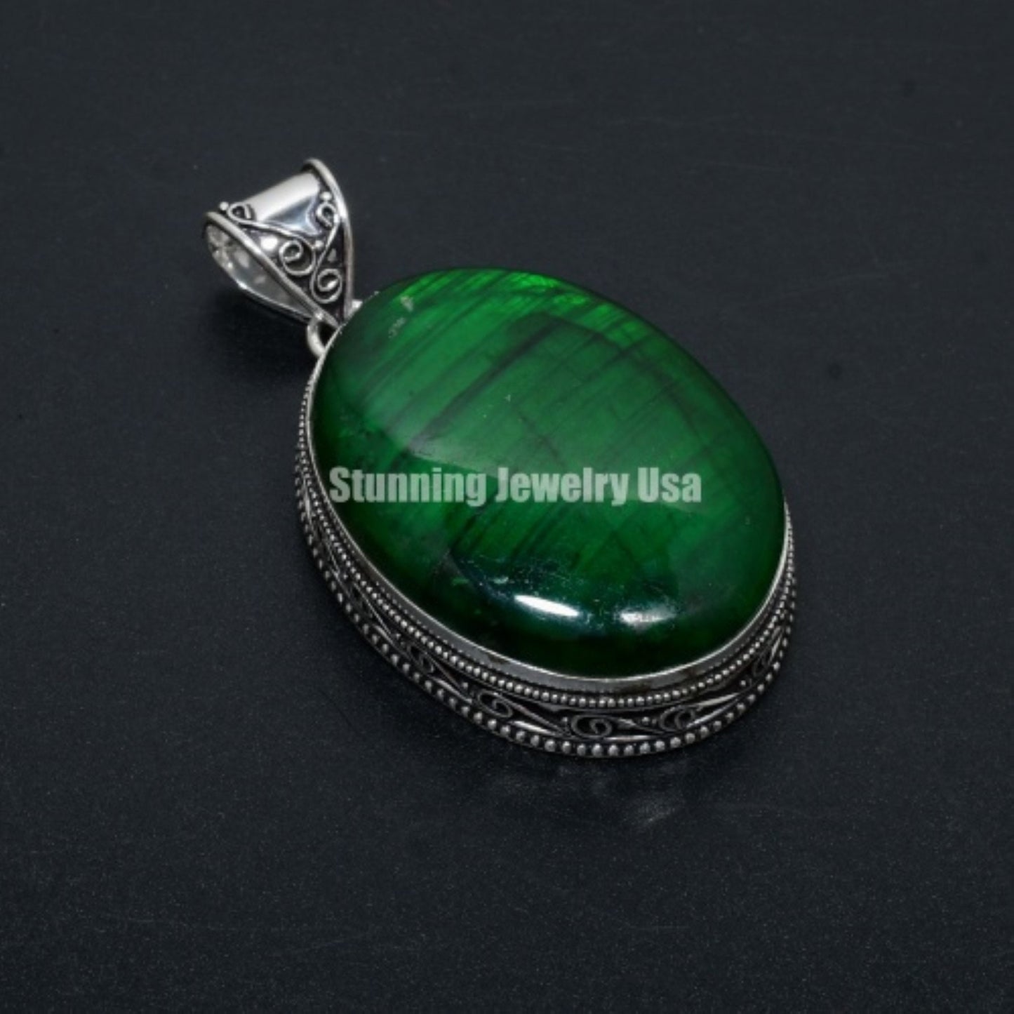 Green Flash Labradorite Gemstone Pendant