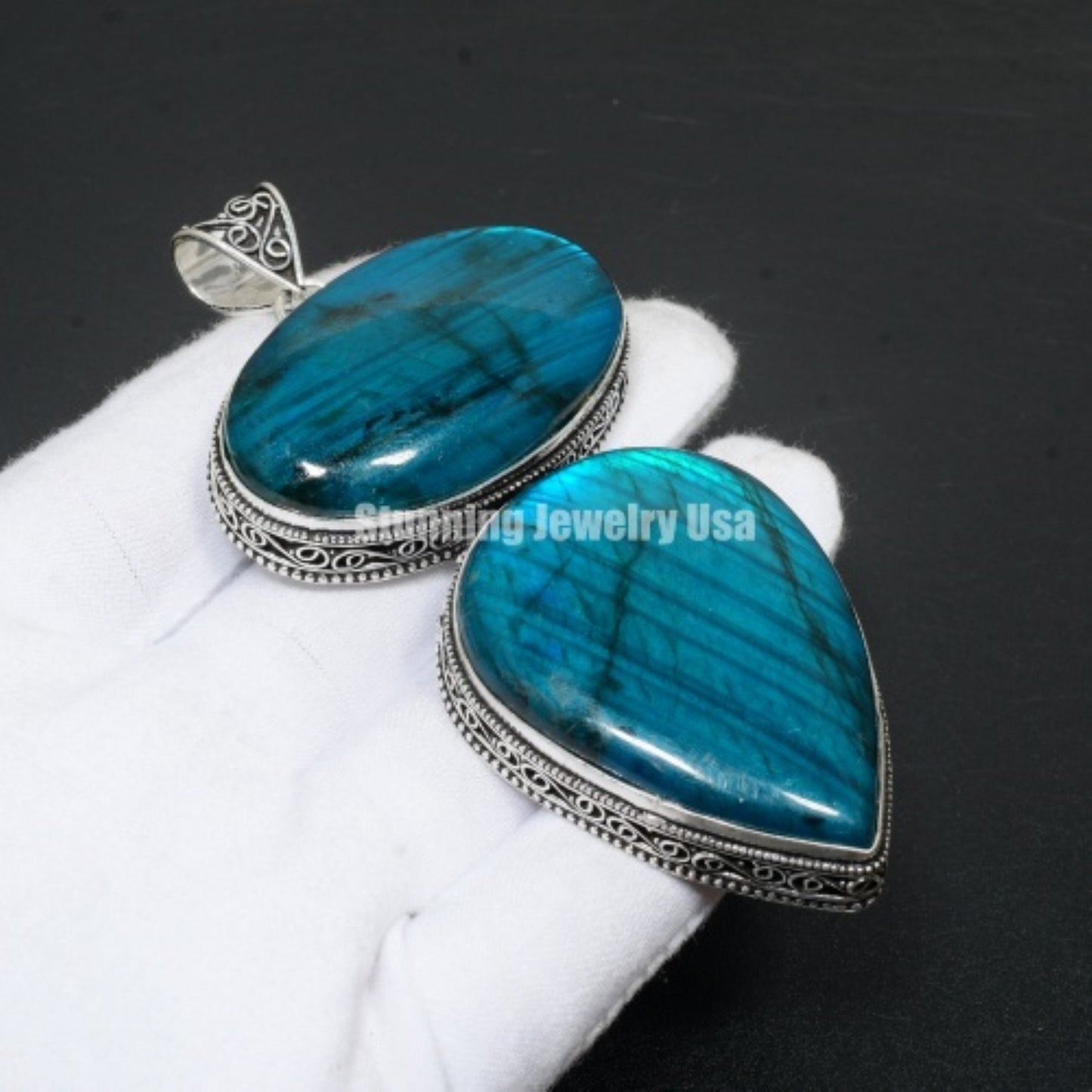 Blue Flash Labradorite Gemstone Pendant