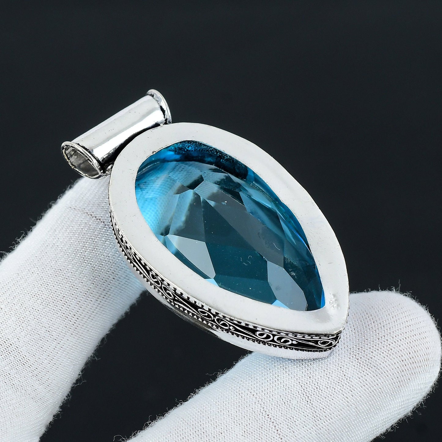 Swiss Blue Topaz Gemstone Pendant