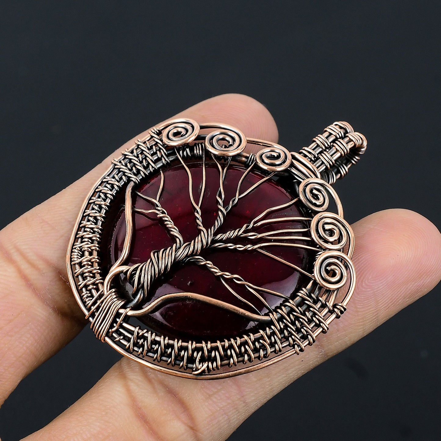 Red Flash Labradorite Gemstone Pendant