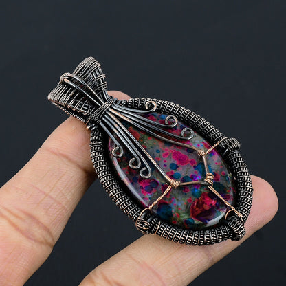 Multi-Color Labradorite Gemstone Pendant