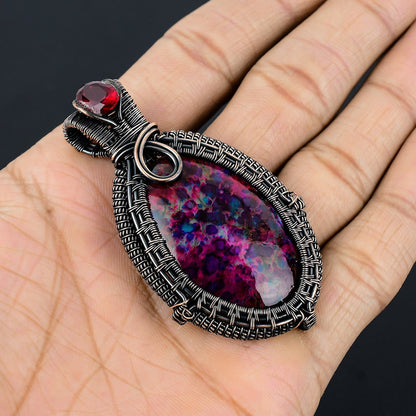 Multi-Color Labradorite Gemstone Pendant