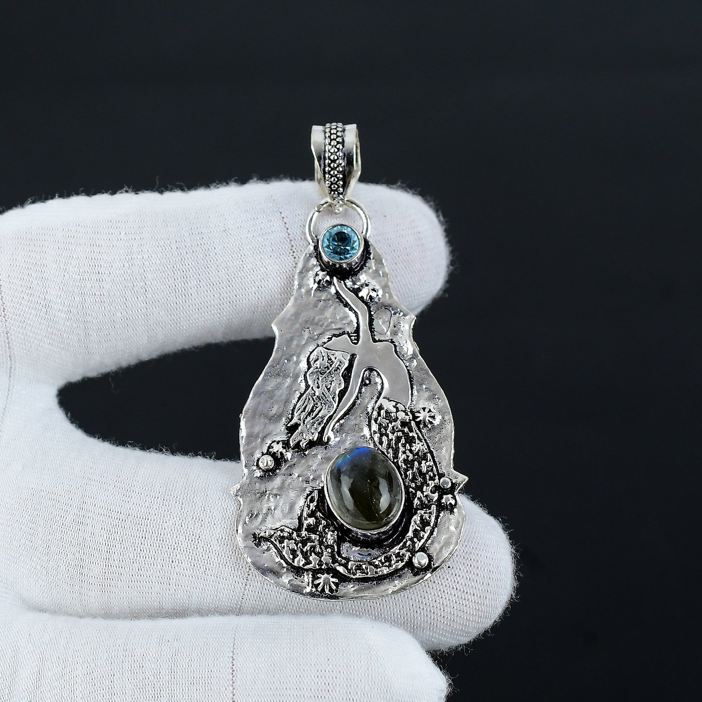 Blue Topaz & Labradorite Gemstone Pendant