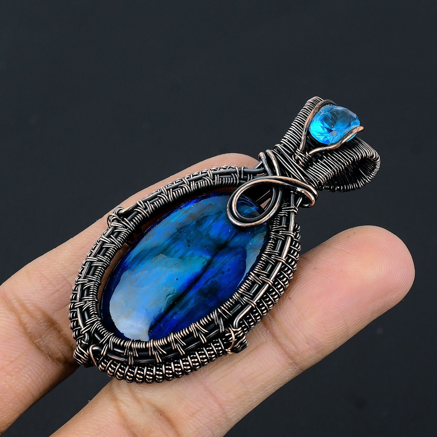 Blue Labradorite Gemstone Pendant