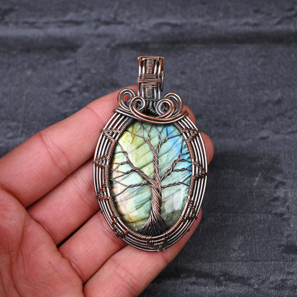 Blue-Green Labradorite Gemstone Pendant