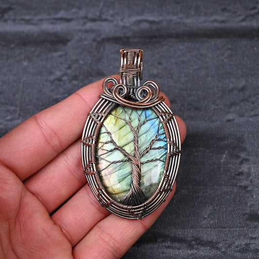 Blue-Green Labradorite Gemstone Pendant