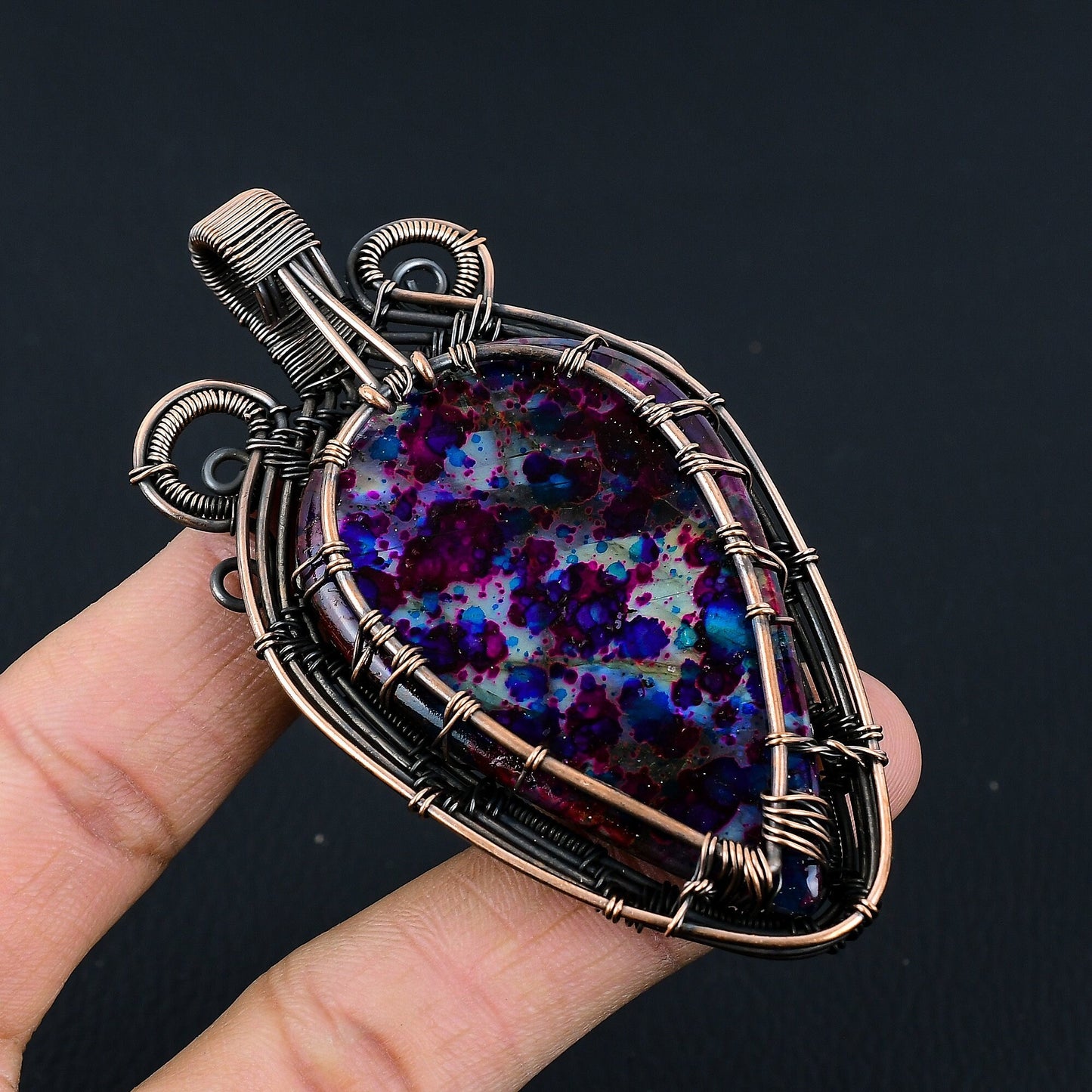 Multi-Color Labradorite Gemstone Pendant