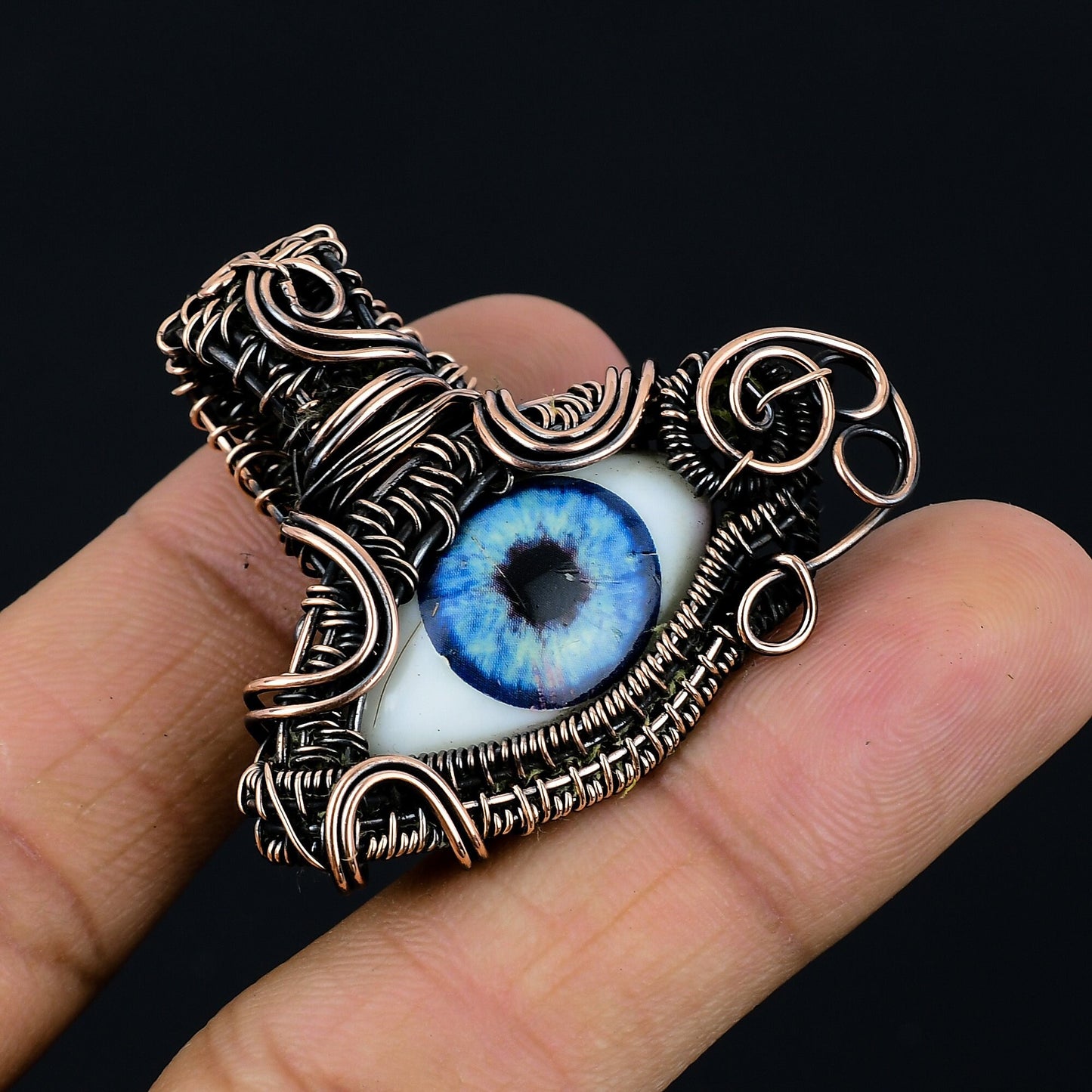 Aqua Eye Gemstone Pendant