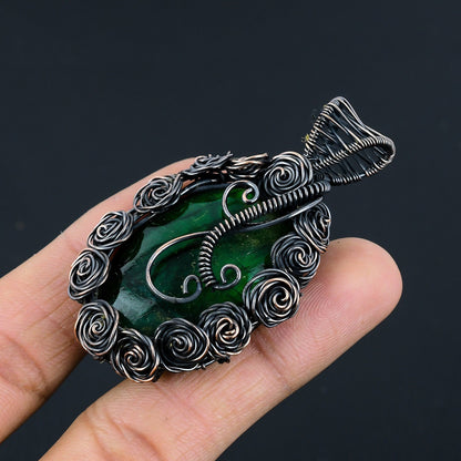 Green Flash Labradorite Gemstone Pendant