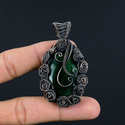 Green Flash Labradorite Gemstone Pendant