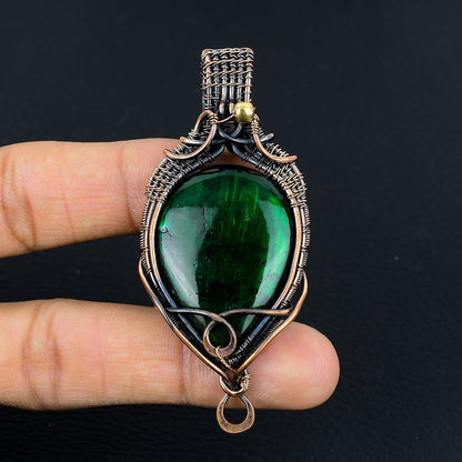 Green Labradorite Gemstone Pendant