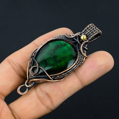 Green Labradorite Gemstone Pendant