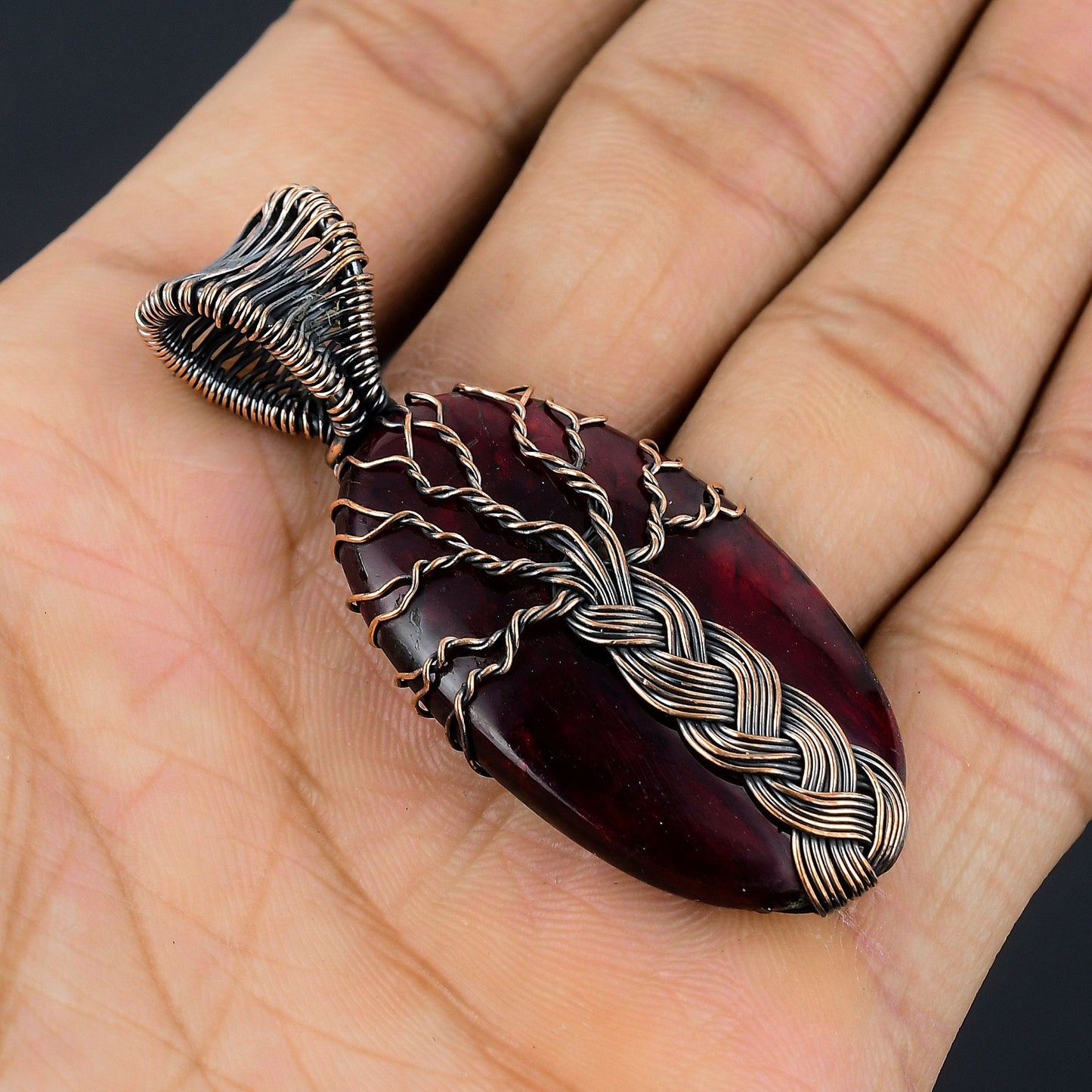 Red Flash Labradorite Gemstone Pendant