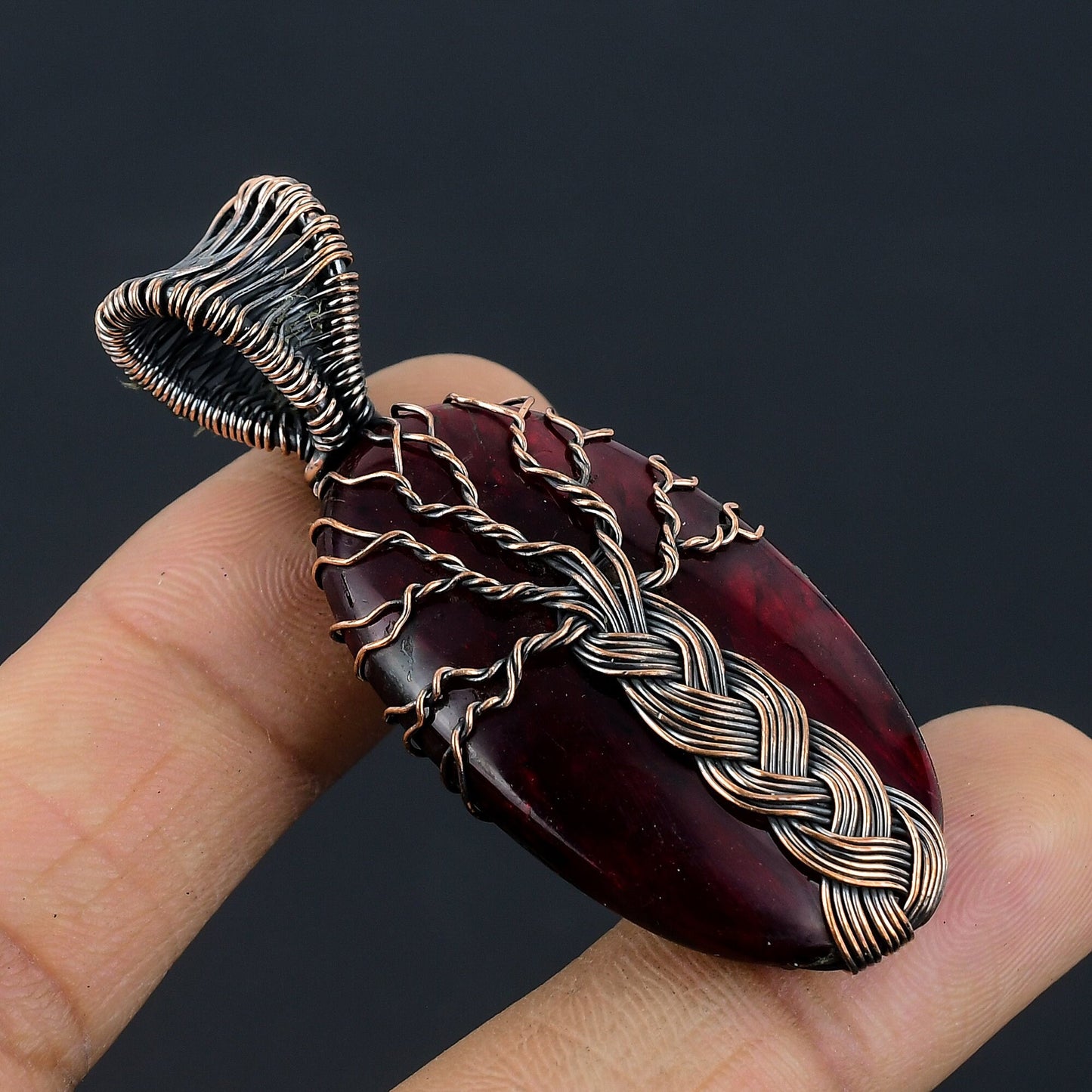 Red Flash Labradorite Gemstone Pendant