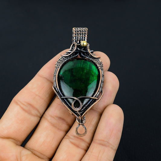 Green Labradorite Gemstone Pendant