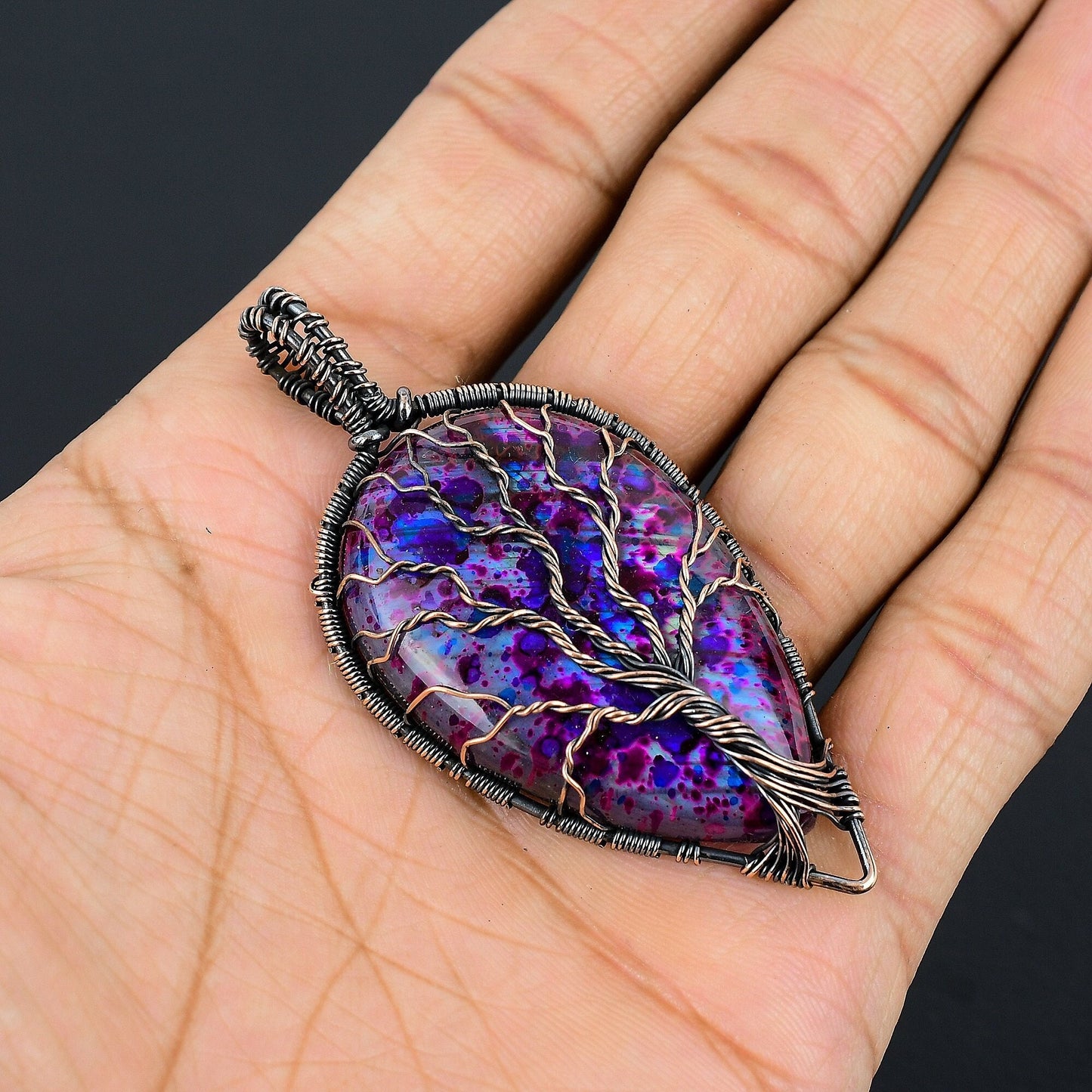 Multi-Fire Labradorite Gemstone Pendant