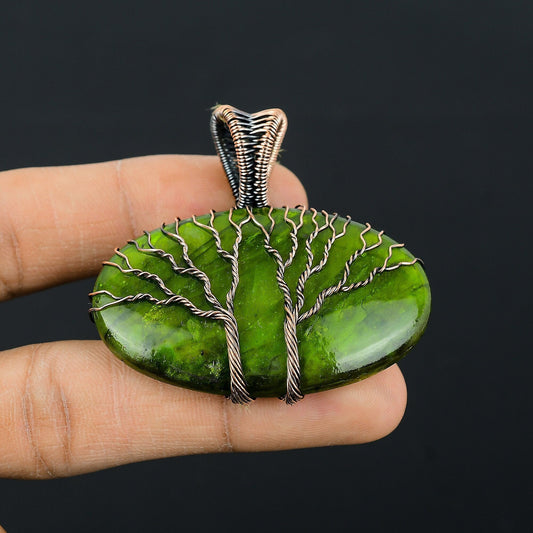 Green Fire Labradorite Gemstone Pendant