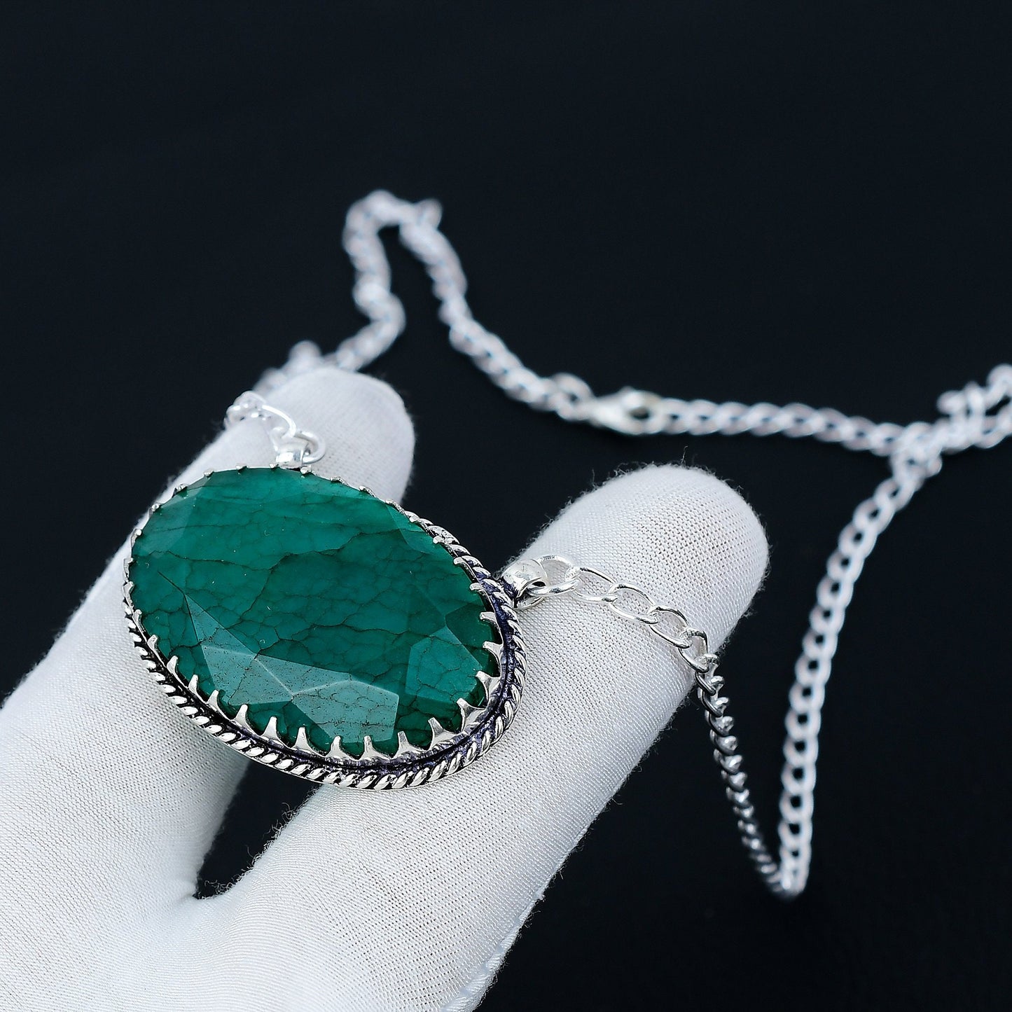 Green Emerald Gemstone Necklace