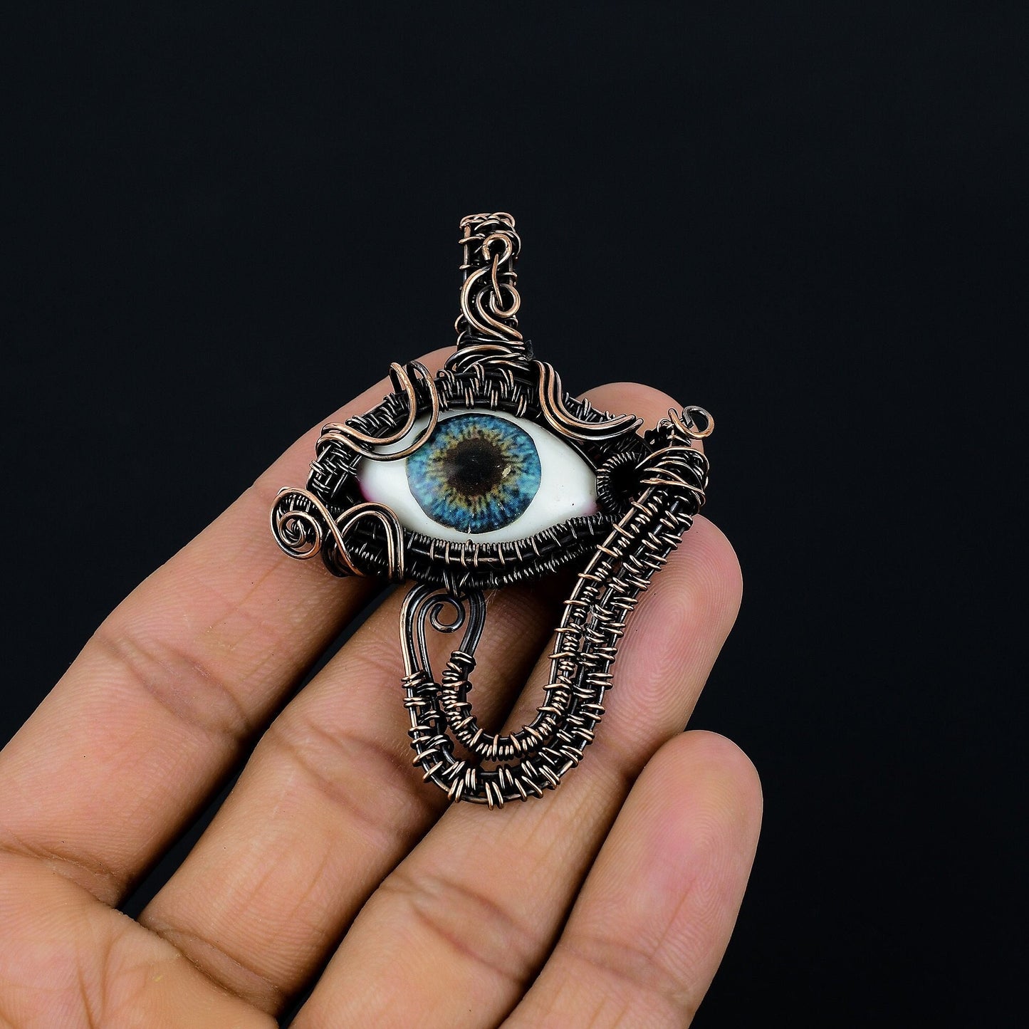 Blue Eye Gemstone Pendant